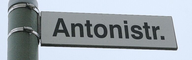 Straßenschild Antonistraße