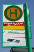 Haltestellenschild Konrad-Adenauer-Realschule