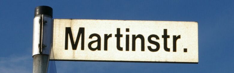 Straßenschild Martinstraße