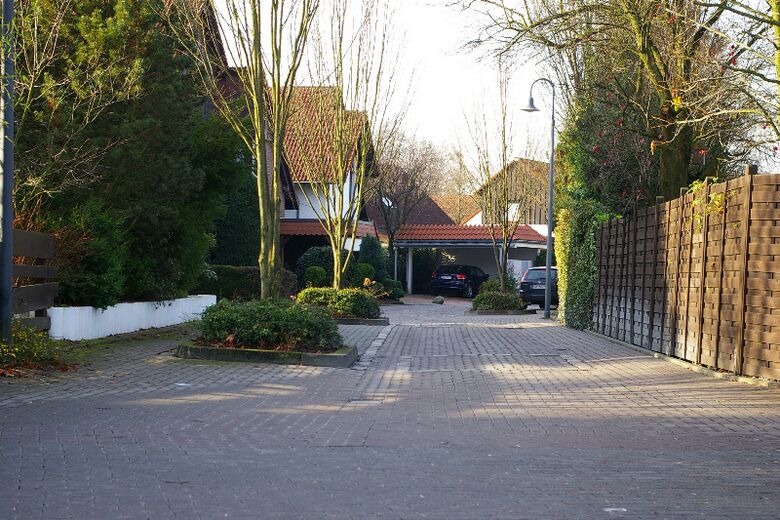 Bernhard-Rüter-Straße Ecke Talstraße