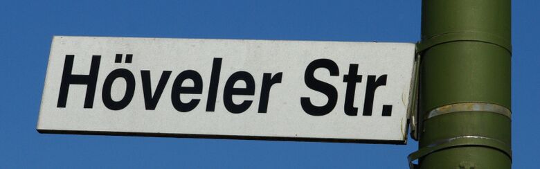 Straßenschild Höveler Straße