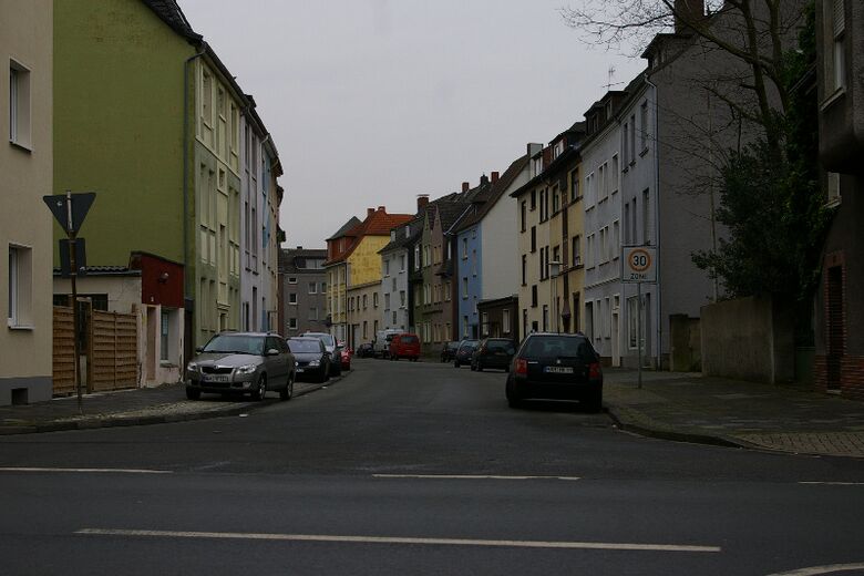 Bogenstraße von der Lohauserholzstraße aus
