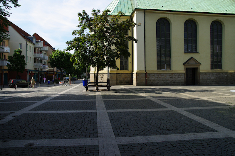 Datei:Martin Luther Platz02.jpg