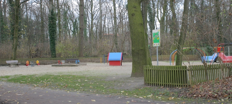 Datei:Spielplatz kurpark.jpg