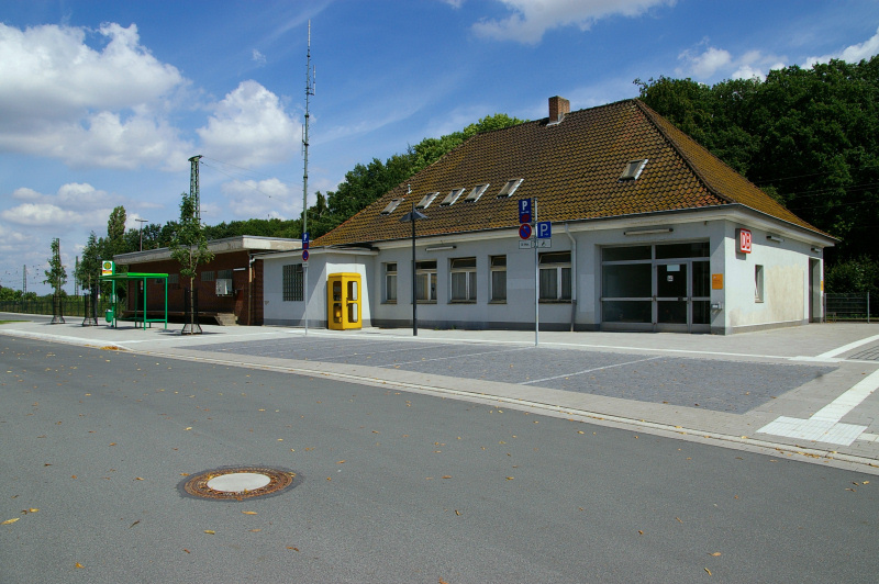 Datei:Bahnhof Bockum Hoevel01.jpg