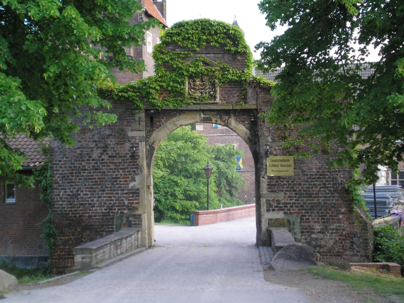 Datei:Schloss Heessen 3.jpg
