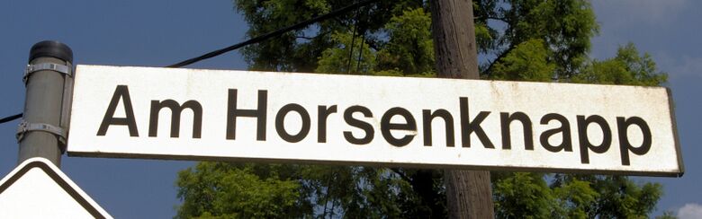 Straßenschild Am Horsenknapp