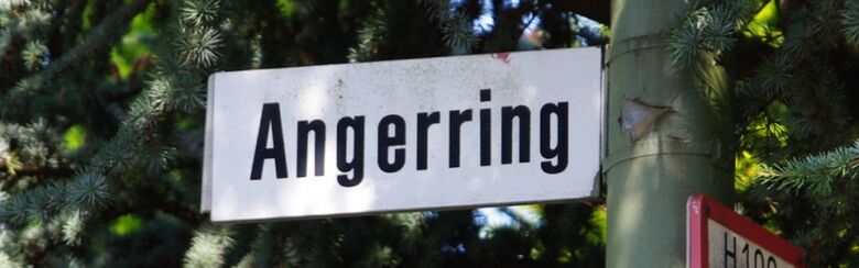 Straßenschild Angerring