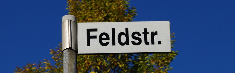 Straßenschild Feldstraße