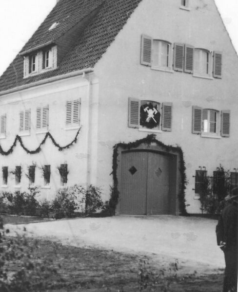Datei:Gerätehaus-Whöfen-1950.jpg