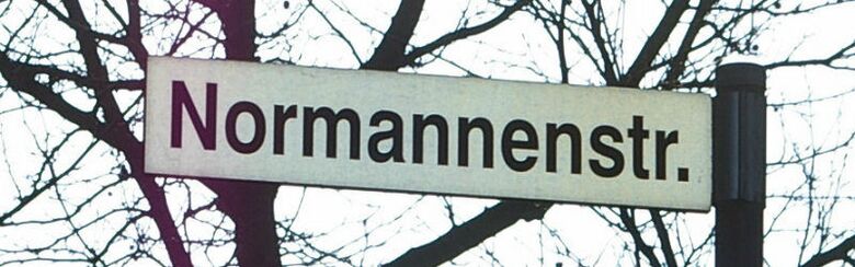 Straßenschild Normannenstraße