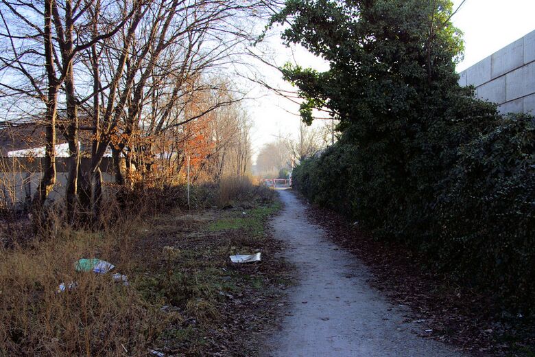 Westenfriedhofsweg von der Hafenstraße aus