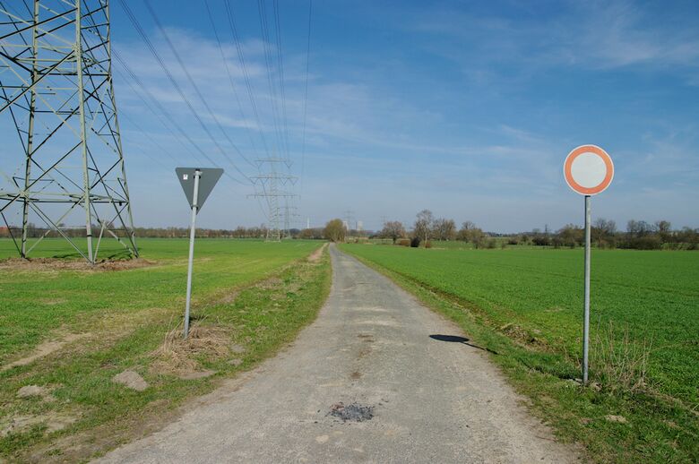 Straße-RH170 vom Caldenhofer Weg aus