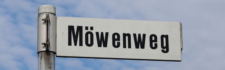 Straßenschild Möwenweg