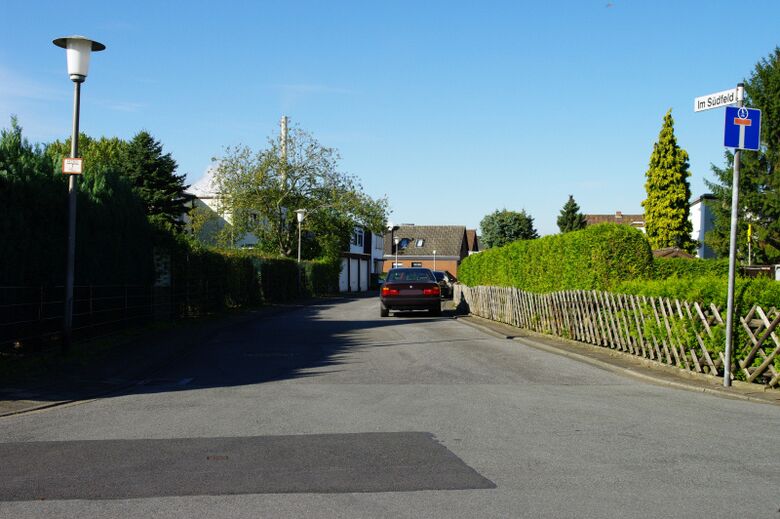 Im Südfeld von der Beverstraße aus