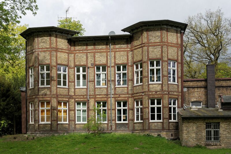 Datei:Jugendgästehaus Sylverberg.jpg
