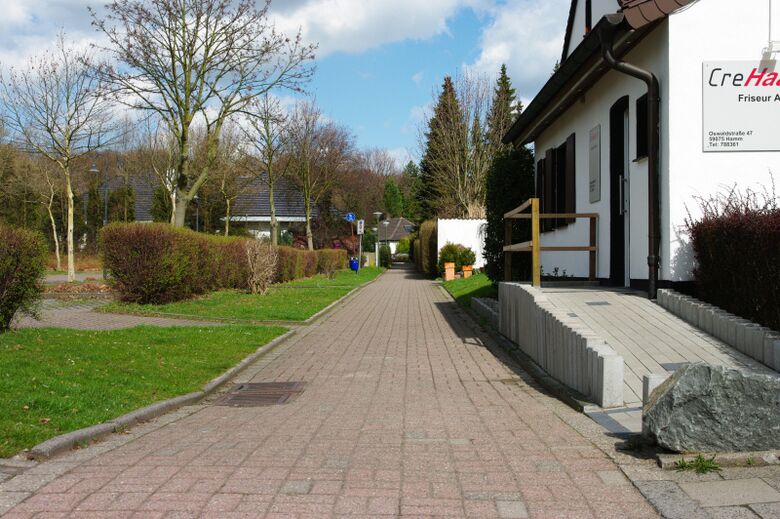 Schwester-Florentia-Weg von der Oswaldstraße Richtung Albert-Struck-Straße