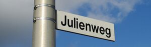 Straßenschild Julienweg