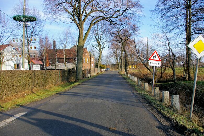 Wilhelm-Lange-Straße Ecke Zur Grünen Aue Richtung Hellweg