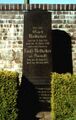 1896/1907: Grabmal der Eheleute Carl Redicker 2001
