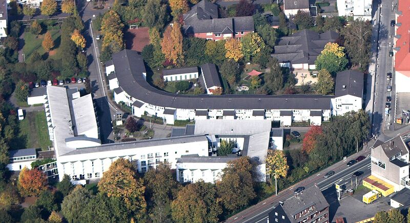 Datei:Luftbild Pflegeheim St Vinzenz.jpg