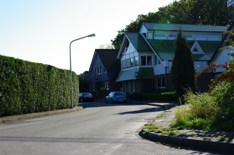 Dresdener Straße von der Magdeburger Straße aus