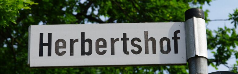 Straßenschild Herbertshof
